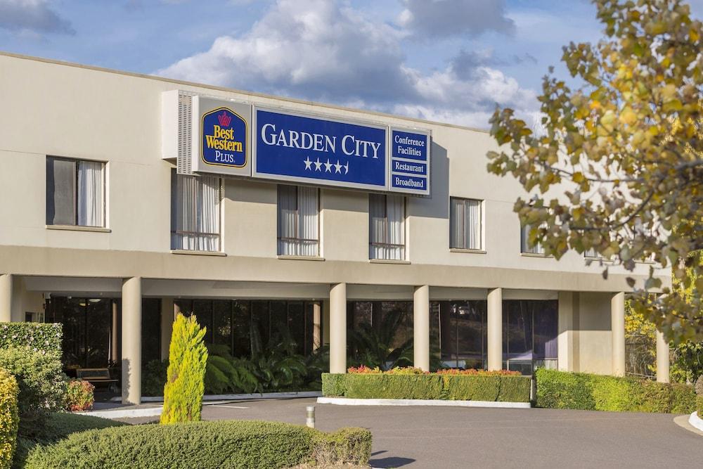 Garden City Hotel, Best Western Signature Collection Camberra Exterior foto