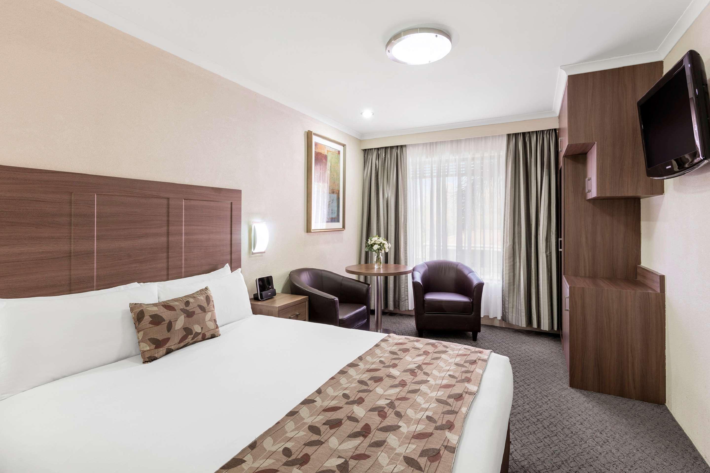 Garden City Hotel, Best Western Signature Collection Camberra Exterior foto